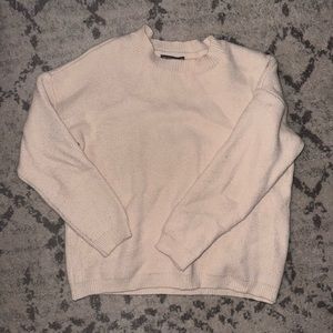 Thick comfy cream sweater 🤍